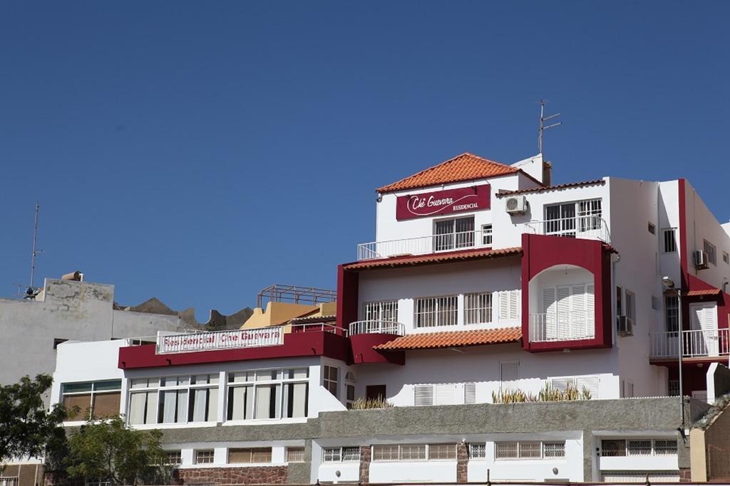 Residencial Che Guevara Bed&Breakfast Mindelo Exterior foto